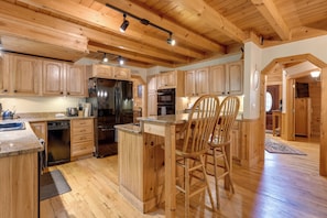 Interior - Home w/ Indoor Spa: 8 Mi to Smoky Mtn Nat'l Park! (Waynesville)