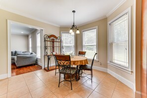 Dining - Luxe Mint Hill Vacation Home ~ 16 Mi to Charlotte! (Charlotte)