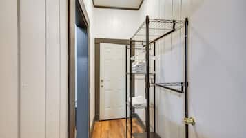 Apartment (0 Bedroom) | Interior