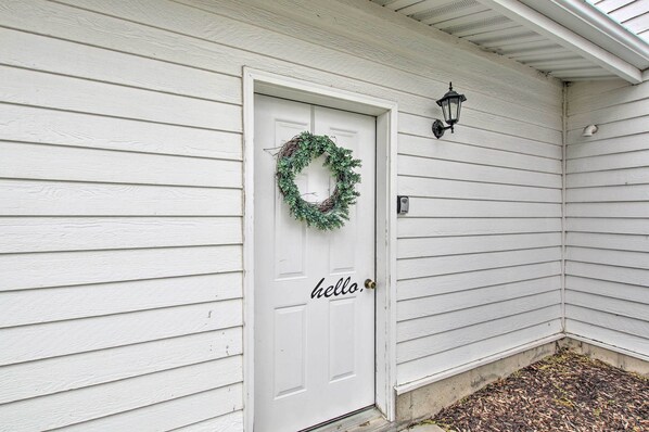 Apartment (0 Bedroom) | Interior