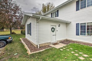 Apartment (0 Bedroom) | Interior - North Logan Studio, Walk to Utah State Campus! (Logan)