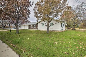 Apartment (0 Bedroom) | Interior