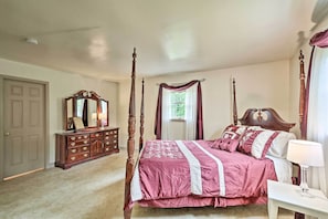 House (4 Bedrooms) | Interior