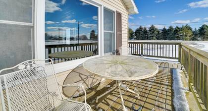 Cozy Tawas City Home w/ Views of Lake Huron!