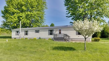 House (2 Bedrooms) | Front of property