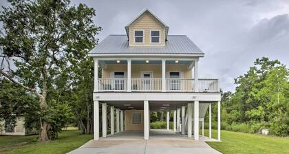 Modern Waveland Home w/ Deck, Walk to Beach!