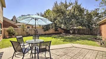 House (4 Bedrooms) | Front of property