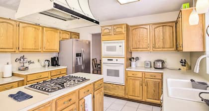 Pet-friendly Houston Rental w/ Private Patio!