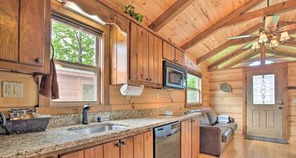 Hike, Sip & Unwind! Mill Spring Cabin Near Winery