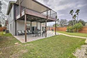 House (1 Bedroom) | Interior - Patio & Balcony: Gulf Coast Retreat in Brownsville (Brownsville)