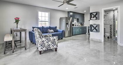 Patio & Balcony: Gulf Coast Retreat in Brownsville