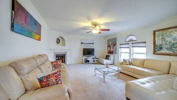 Nhà (5 Bedrooms) | Mặt tiền nơi lưu trú