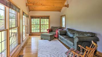 Rumah (4 Bedrooms) | Interior