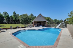 House (4 Bedrooms) | Front of property - Lebanon Family Getaway w/ Pool, Bikes & Trails! (Lebanon)