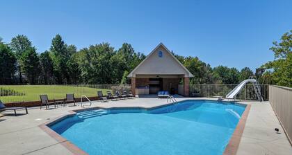 Lebanon Family Getaway w/ Pool, Bikes & Trails!