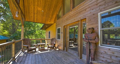 Peaceful Custom Carbondale Home w/ Pool, Near Siu!
