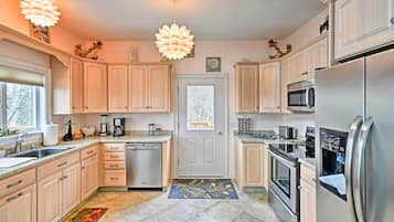 Cottage (2 Bedrooms) | Interior