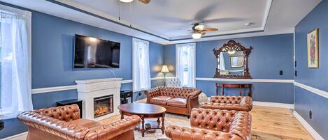 House (2 Bedrooms) | Front of property