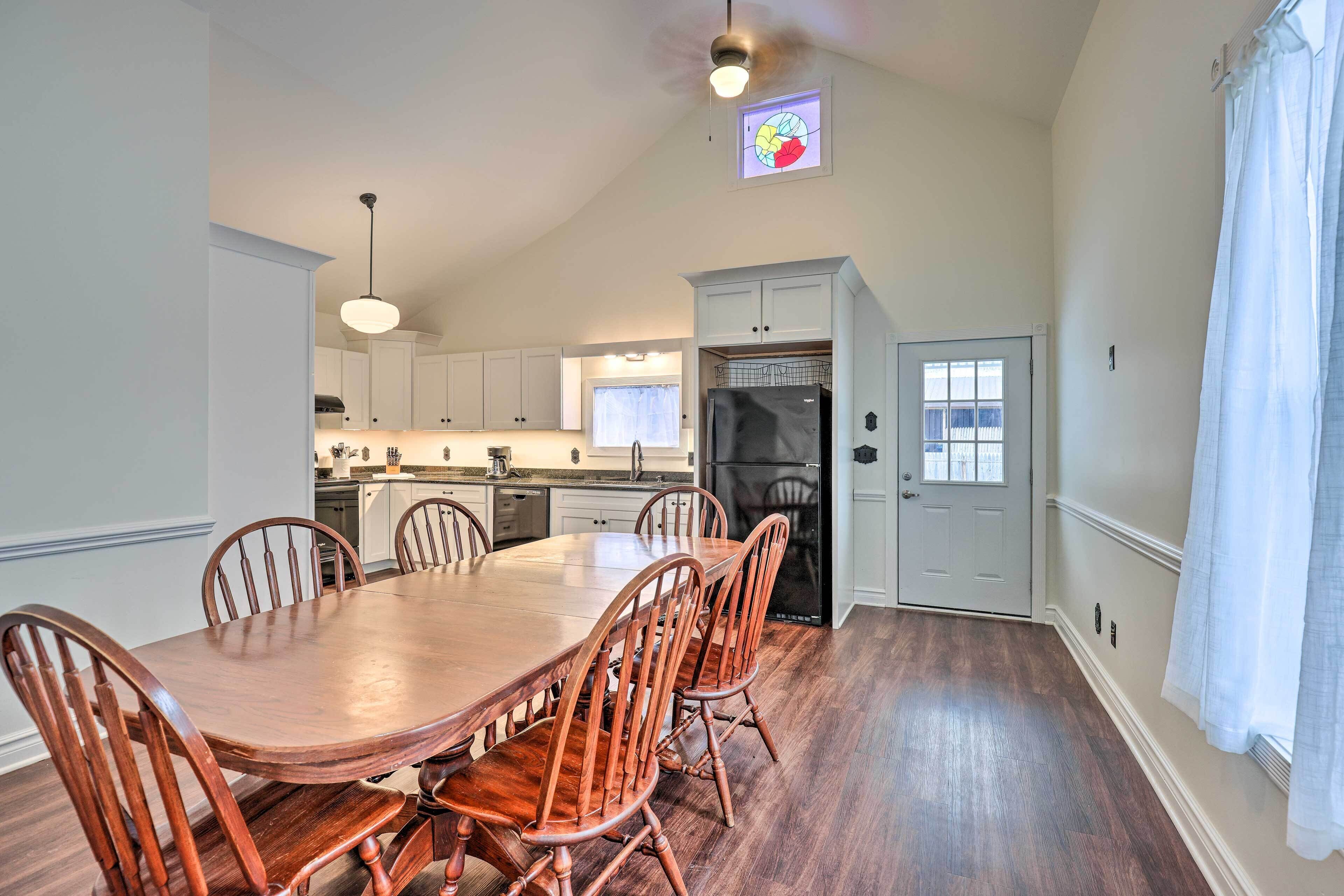 House (2 Bedrooms) | Interior