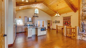 Casa (3 Bedrooms) | Interior