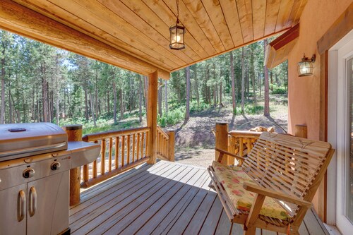 Southwestern Angel Fire Abode w/ Game Room