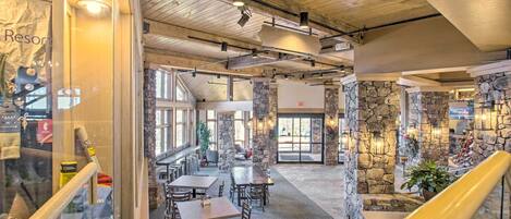 Apartment (0 Bedroom) | Interior