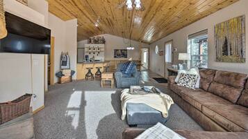 House (4 Bedrooms) | Bahagian dalam