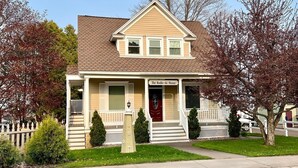 Exterior - The Bodin-ski House (Bayfield)