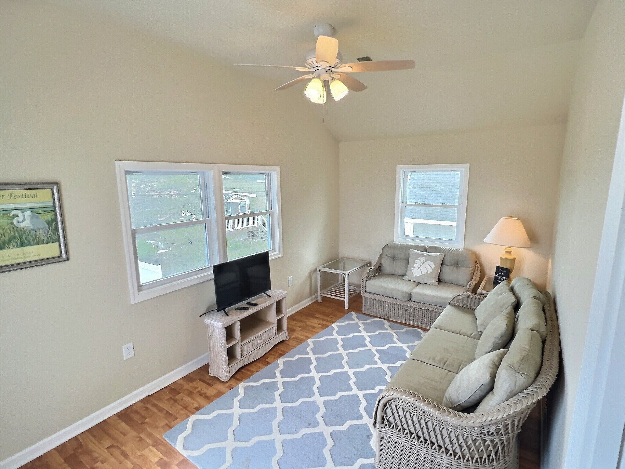 Reed's Beach - Bay Front Duplex - Both Units - Perfect for Multiple Families