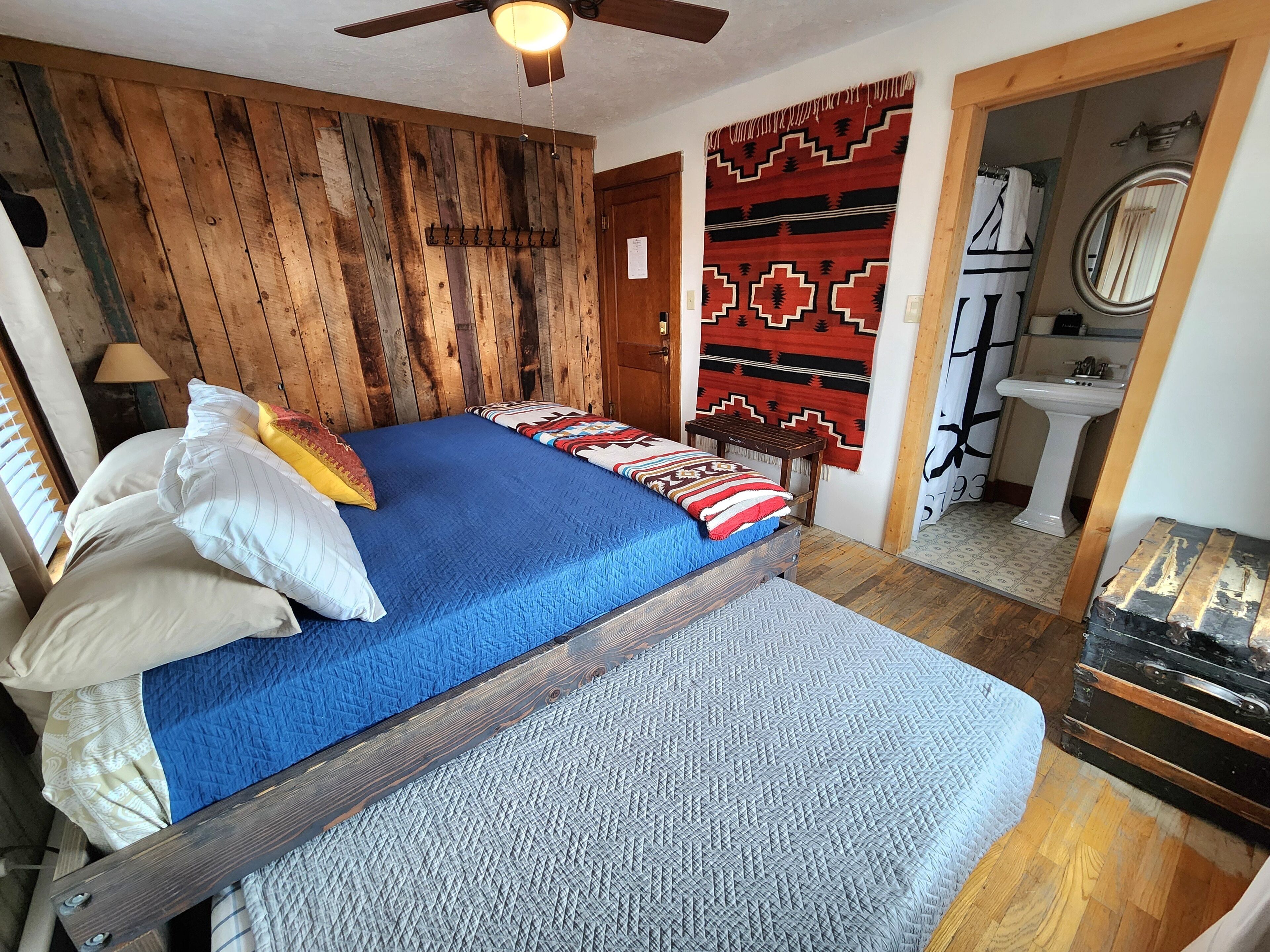 Rom, fjellutsikt | Wi-fi (inkludert) og sengetøy