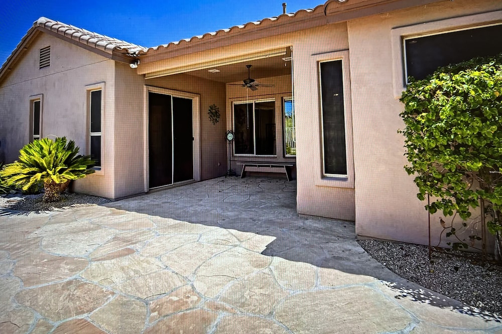 Walking/biking trails in your back yard
3 Bedrooms 2 Bath
In a cul-de-sac