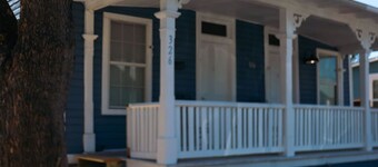 Near Riverwalk, Hemisfair, Art & Dining Spots