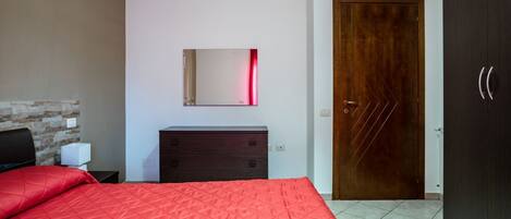 2 chambres, fer et planche Ă repasser, accĂšs Internet