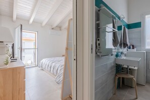 1 bedroom, iron/ironing board, Internet, bed sheets