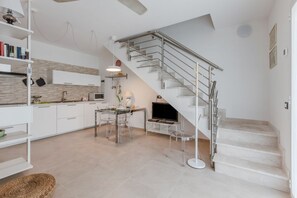 Interior - GuestHost - Pula Comfy Apartment w/ Private Parking (Pula)