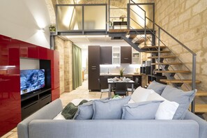 TV
