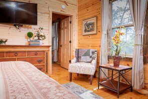 4 bedrooms, WiFi, bed sheets