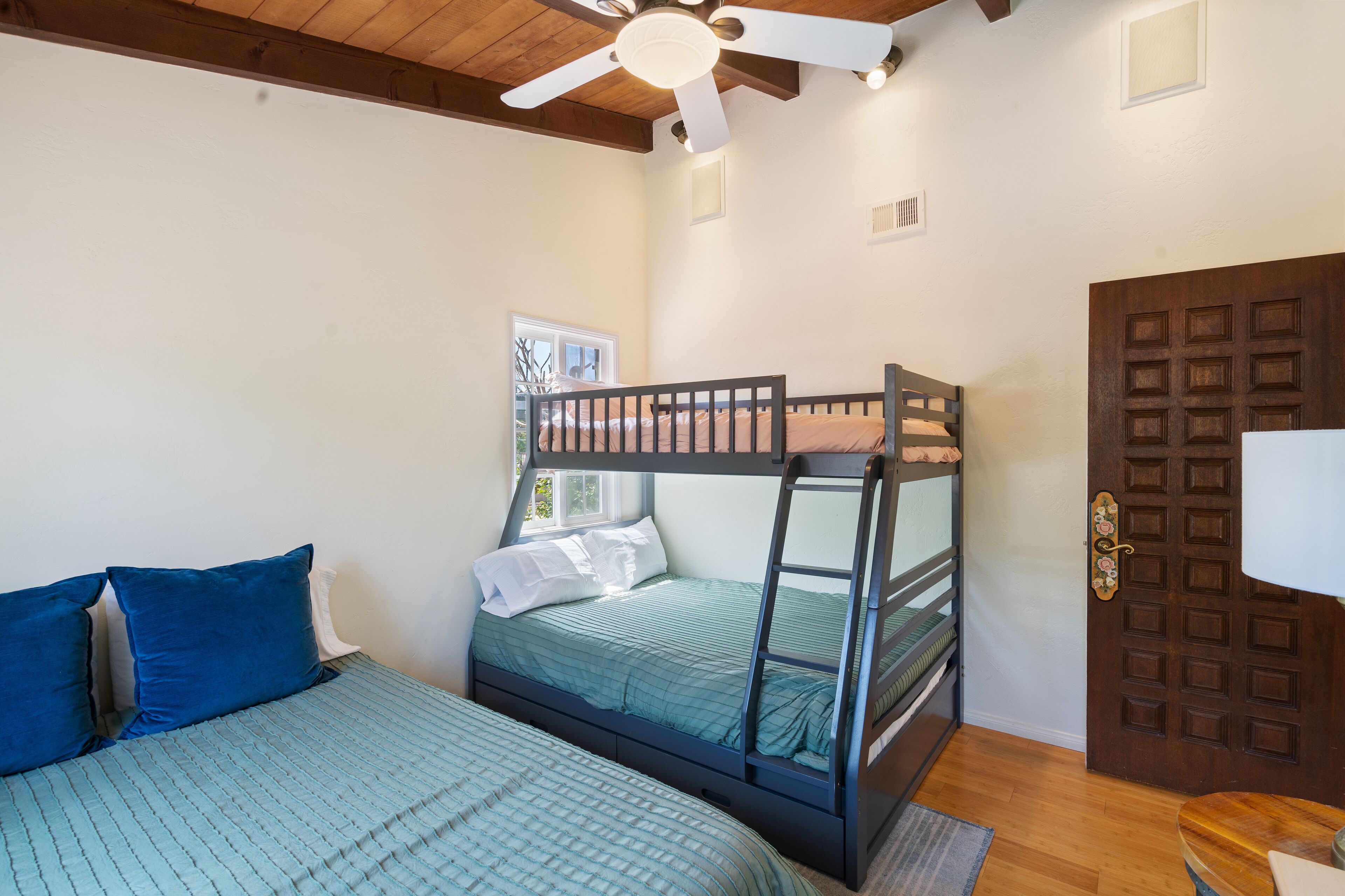 Sleeps 22 | Sun & Swim | Spanish Villa w/Hot Tub