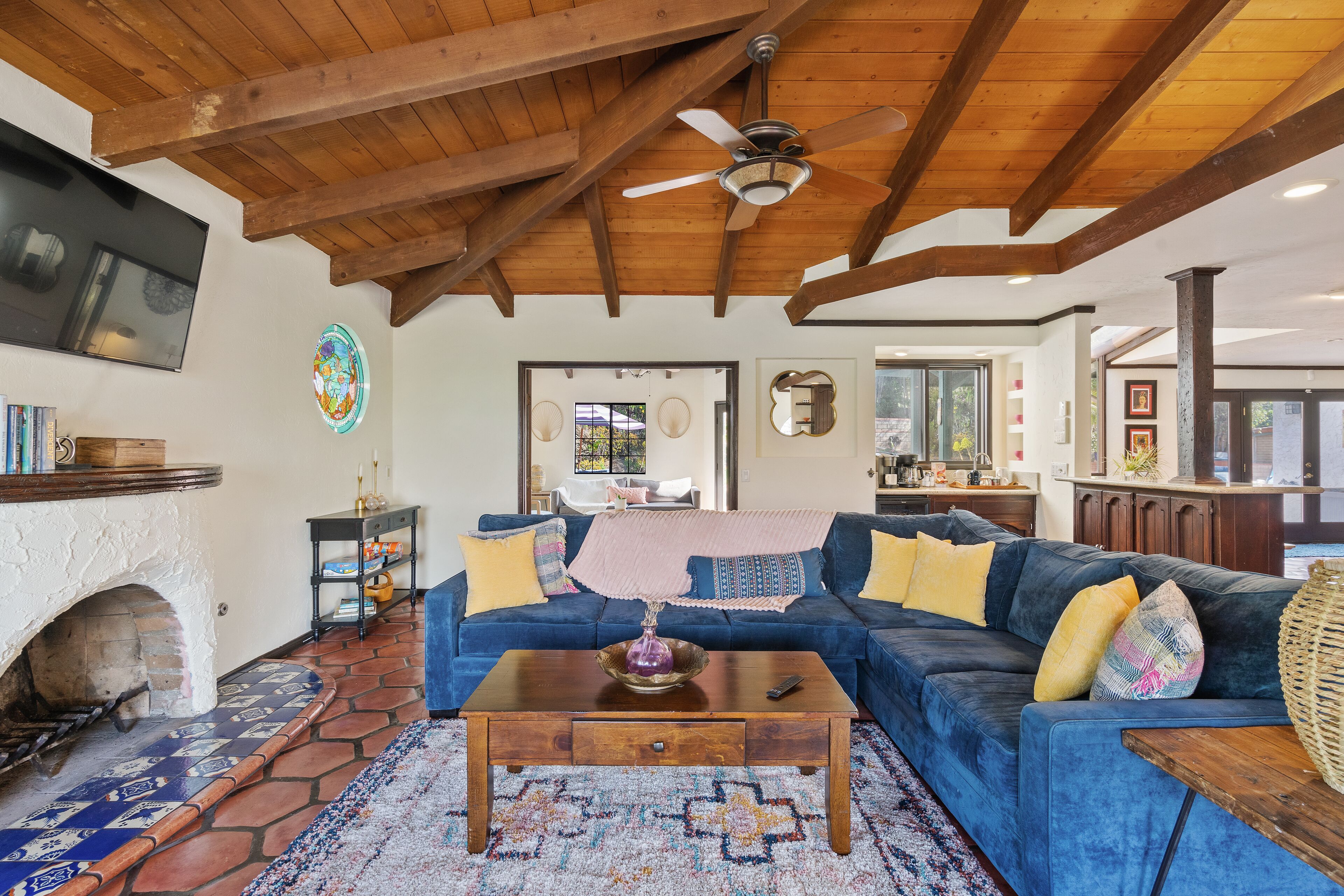 Sleeps 22 | Sun & Swim | Spanish Villa w/Hot Tub