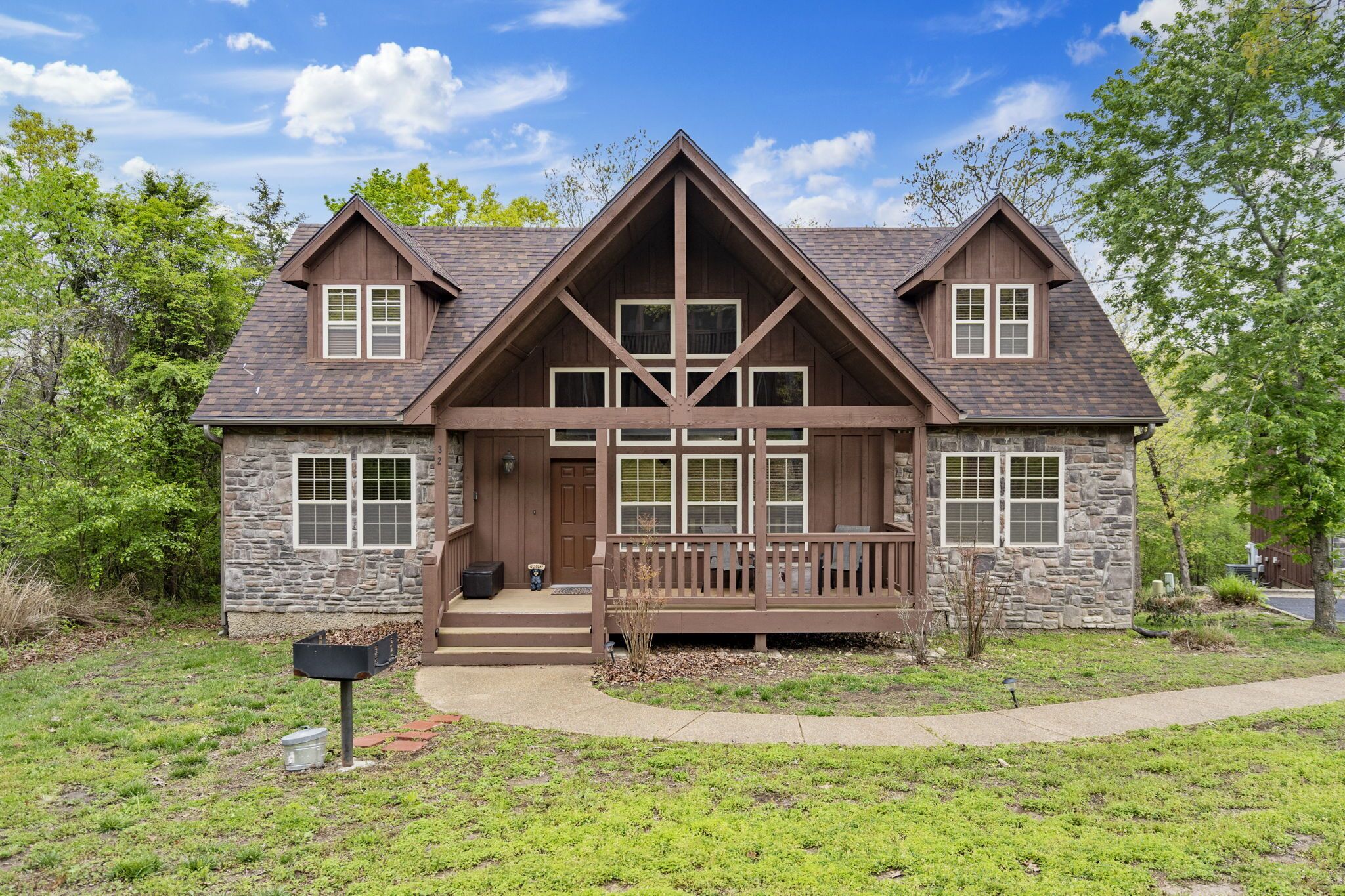 Exquisite Lodge at StoneBridge Village - Lovely Wooded View