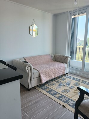 Business Apartment | Living area