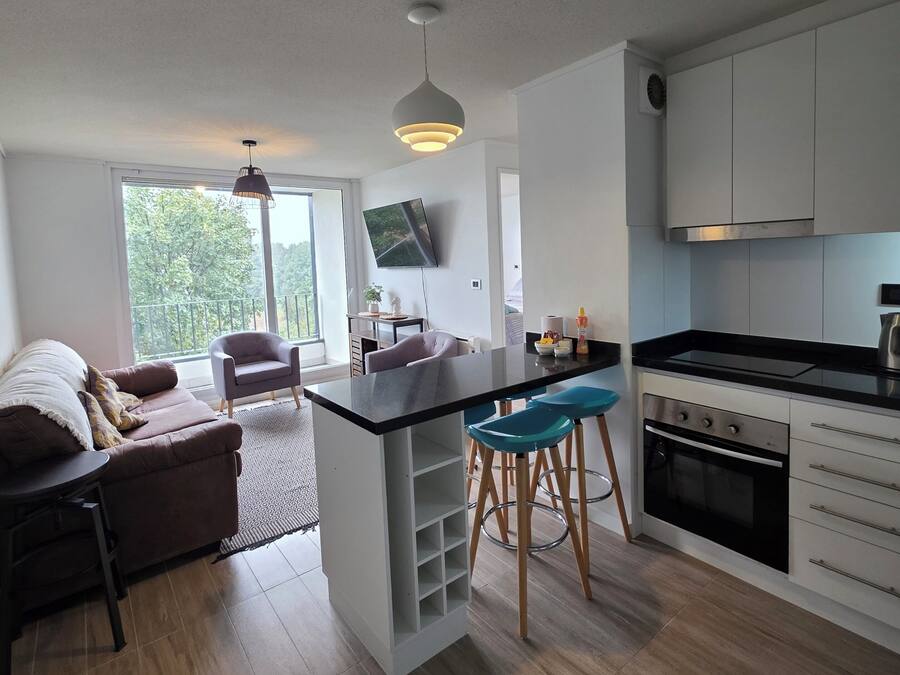 Family Apartment | Living area | 40-inch LED TV with digital channels, TV, Netflix