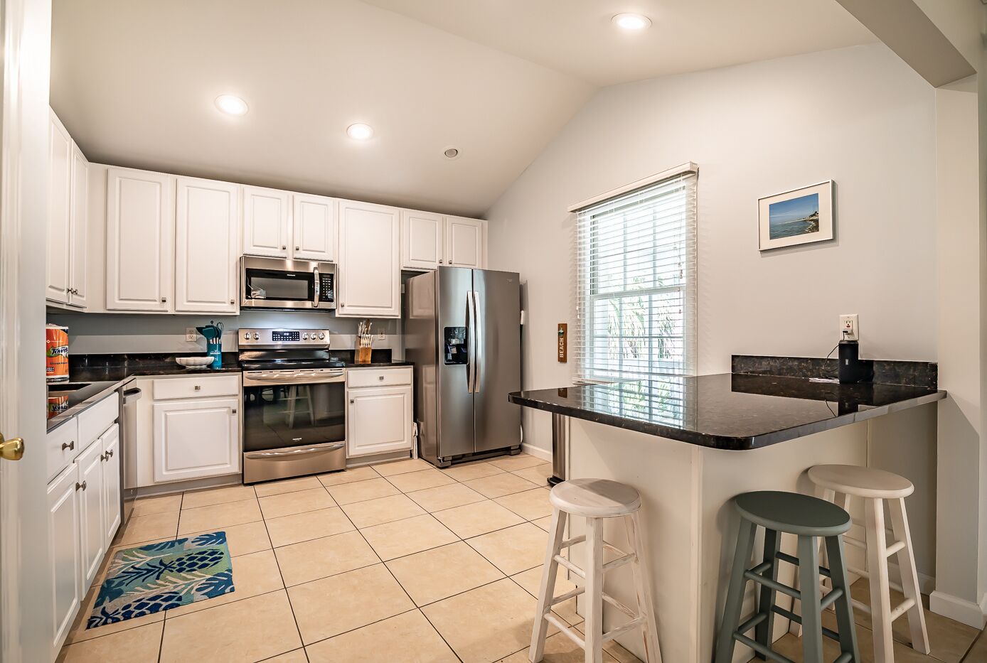 New Listing! Private dock close to beach access