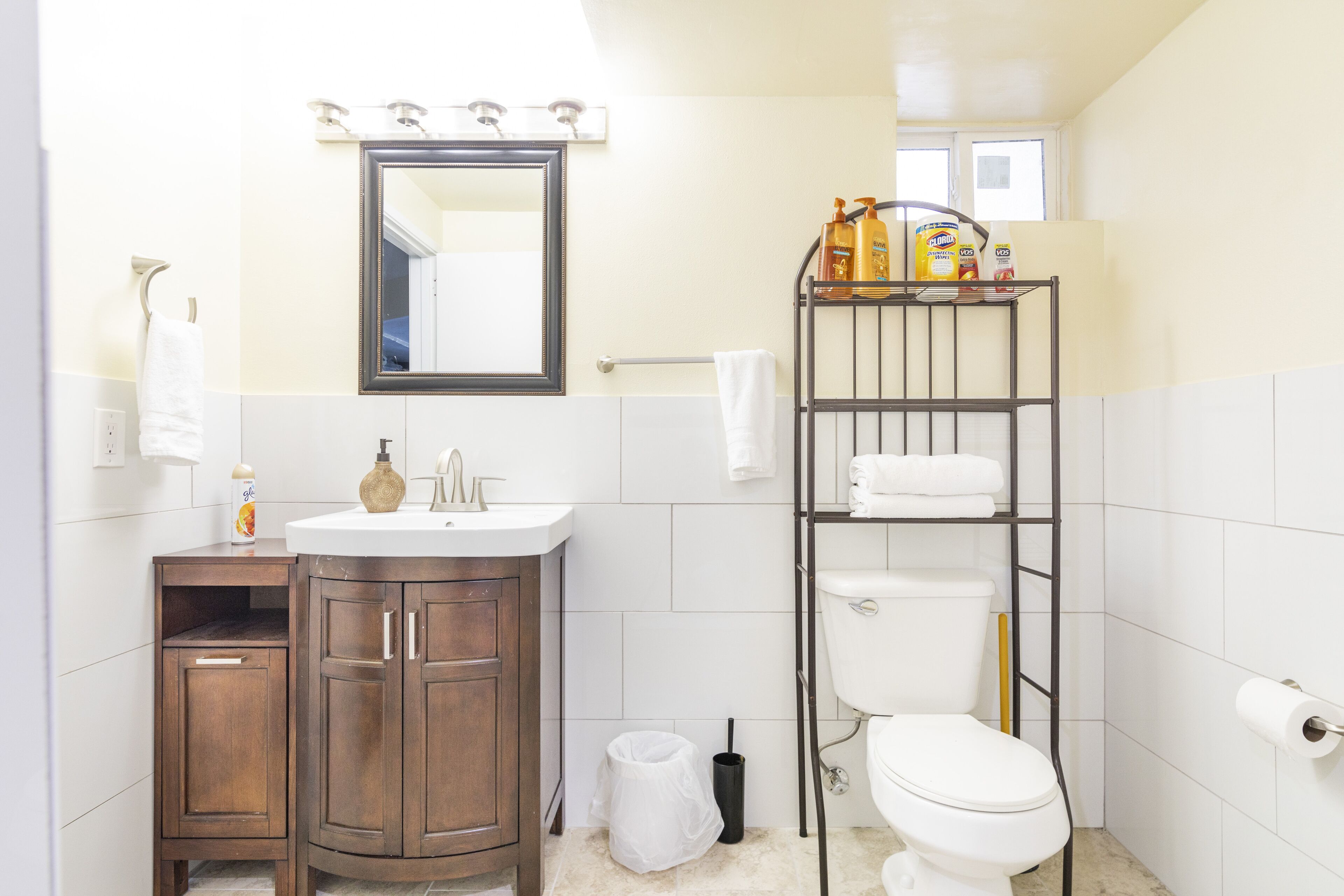 ENTIRE LAKEFRONT HOME