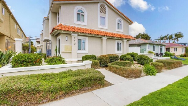 Exterior - Pet-friendly 1 block to the beach with parking (San Diego)
