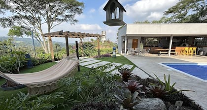 Country house 6 suites, 25 minutes from Sp, for 23 people