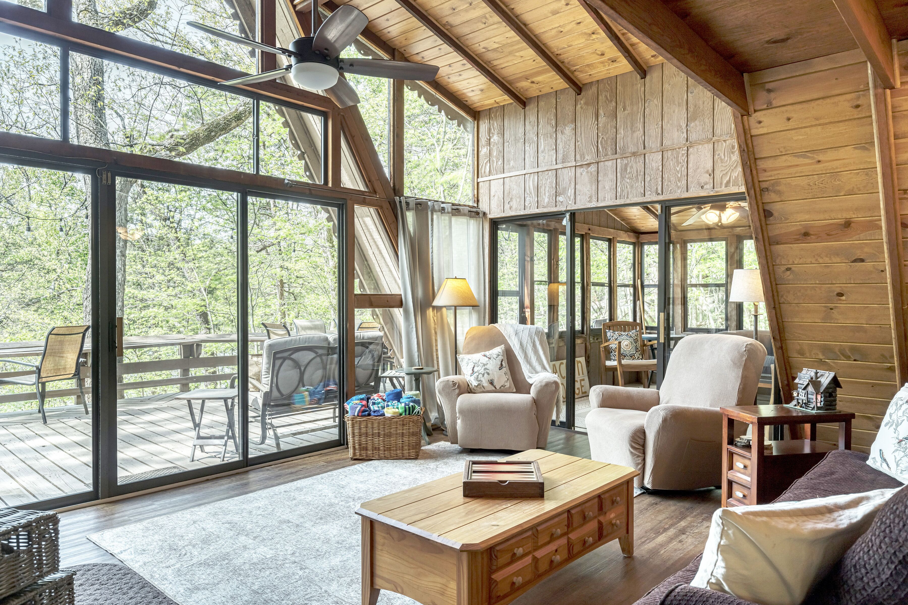 824 East Aspen Circle Drive