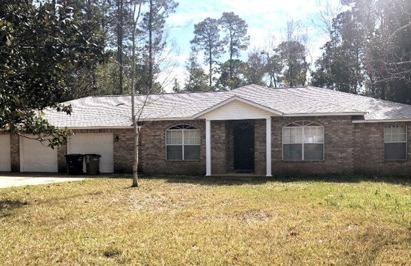 Exterior - Palisades Place (Pensacola)