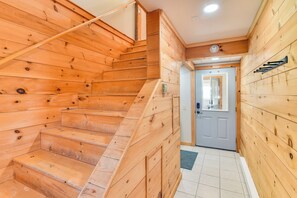 Interior - Oceanside Bass Harbor Home w/ Peaceful Deck! (Tremont)