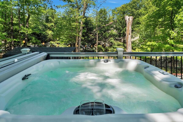 Bain à remous extérieur
